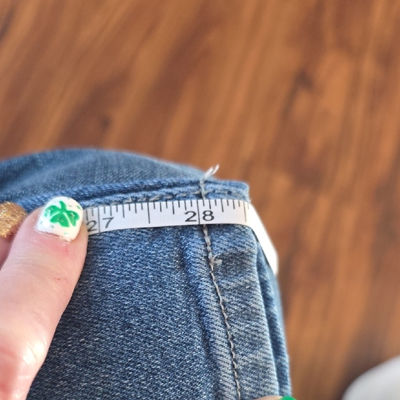 Eloquii Medium Blue Barrell Jeans 18 - Picture 11 of 13